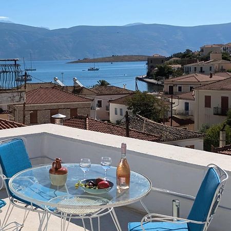 Galaxidi Authentic Rooftop House Extérieur photo